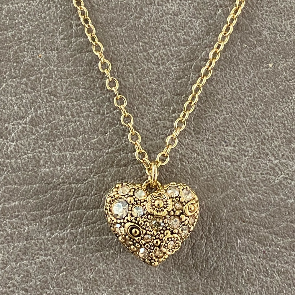 COACH Gold Pave HEART NECKLACE & EARRINGS JEWELRY SET NWOT - Picture 4 of 8